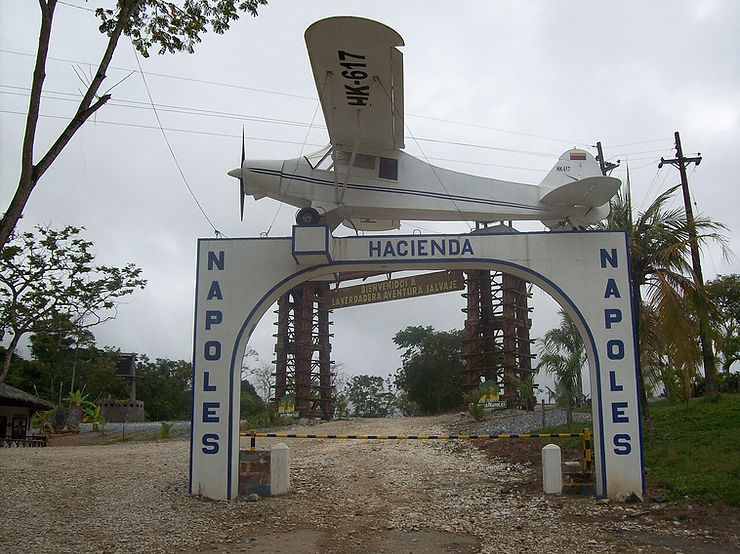 Visit to Hacienda Nápoles (Doradal)